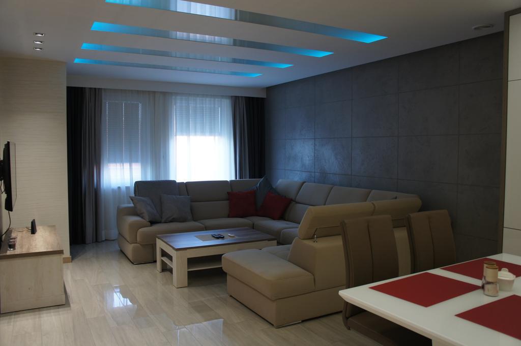 Komfortowy Apartament Nad Niegocinem Гижицко Екстериор снимка